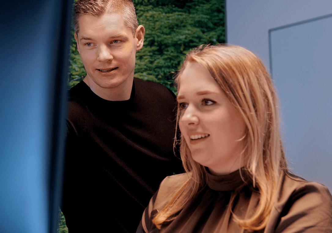 Martijn & Ellen aan het werk - screenshot werken bij video 2.0 (2)
